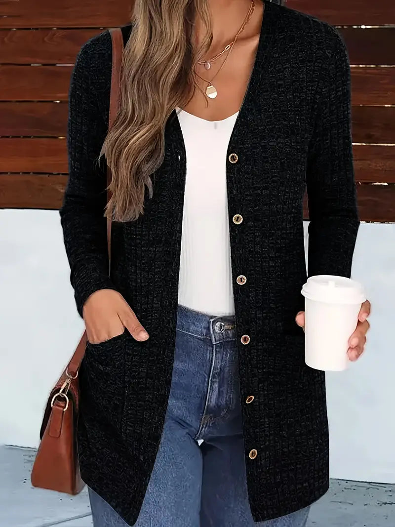 Greta | Damen Winterstrickjacke mit Knöpfen