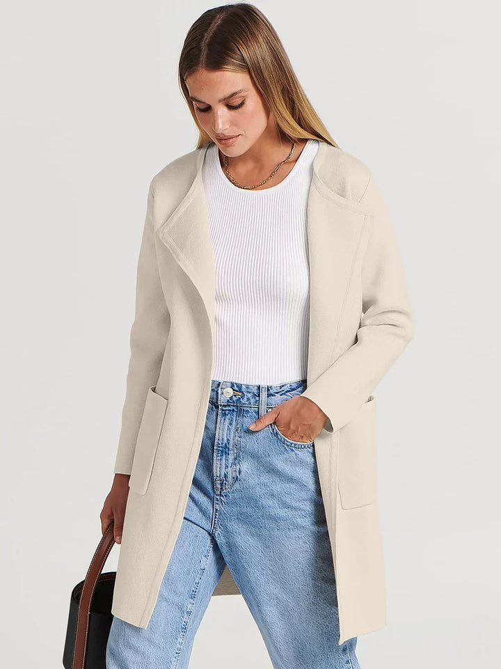 Bettina | Damen Kuschelige Winterstrickjacke mit Taschen