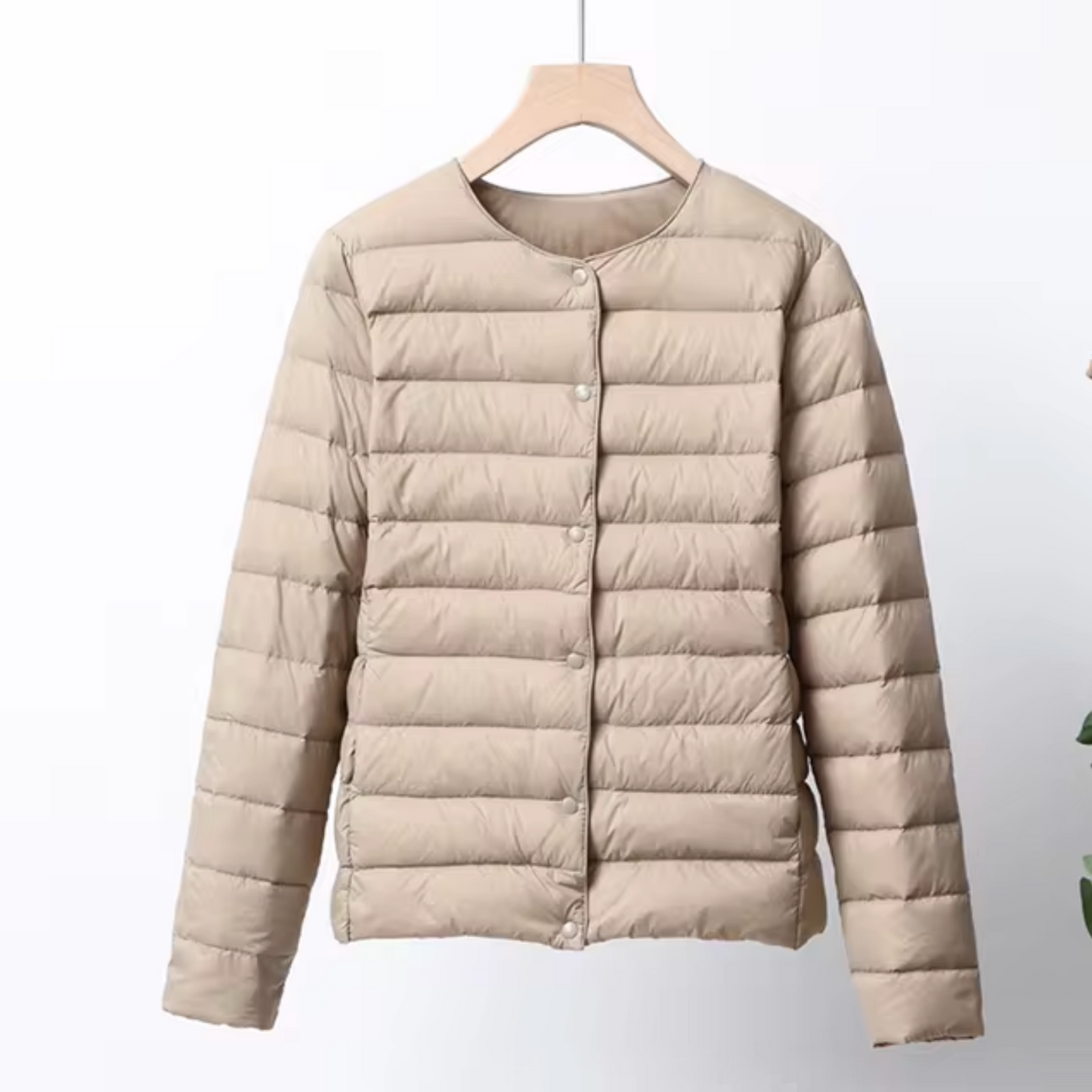 Lara | Damen Ultra Leichte Steppjacke mit Druckknöpfen