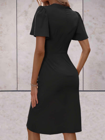 Elfriede | Stilvolles Abendkleid mit V-Ausschnitt