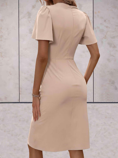 Elfriede | Stilvolles Abendkleid mit V-Ausschnitt