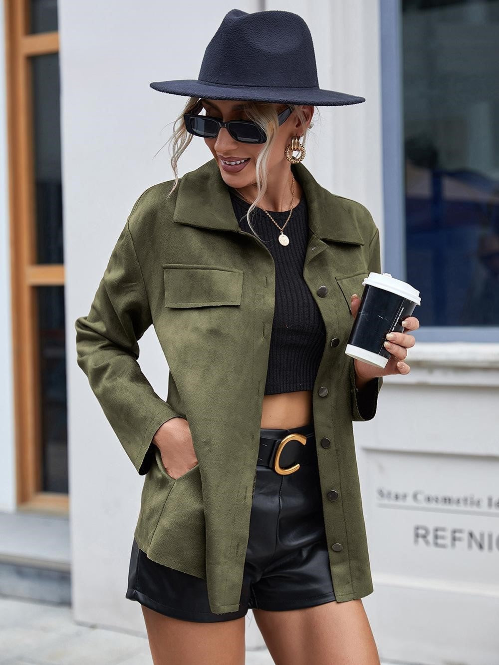 Beatrice | Elegante Wildlederjacke mit Knöpfen