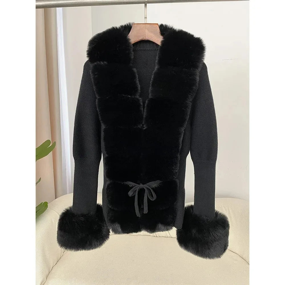 Edith | Damen Cardigan mit Kunstpelzbesatz und Bindegürtel