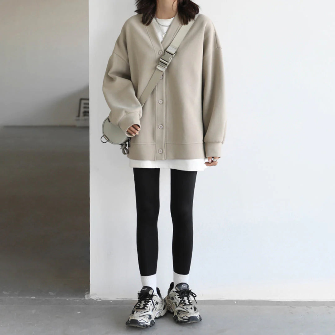 Edith | Damen Winter-Cardigan mit V-Ausschnitt und Knöpfen