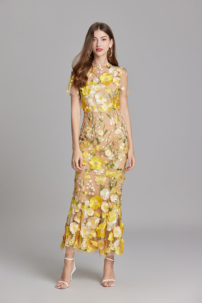 Lara | Elegantes Blumenkleid aus Mesh