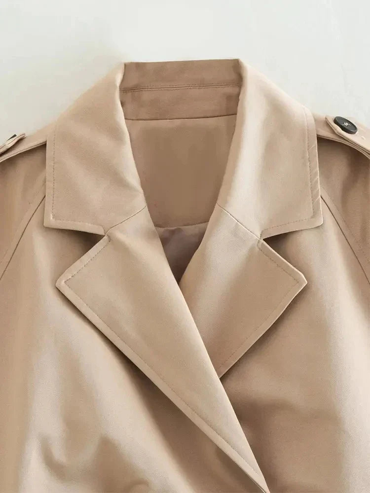 Greta | Frauen Winter-Cropped-Jacke mit Gürtel
