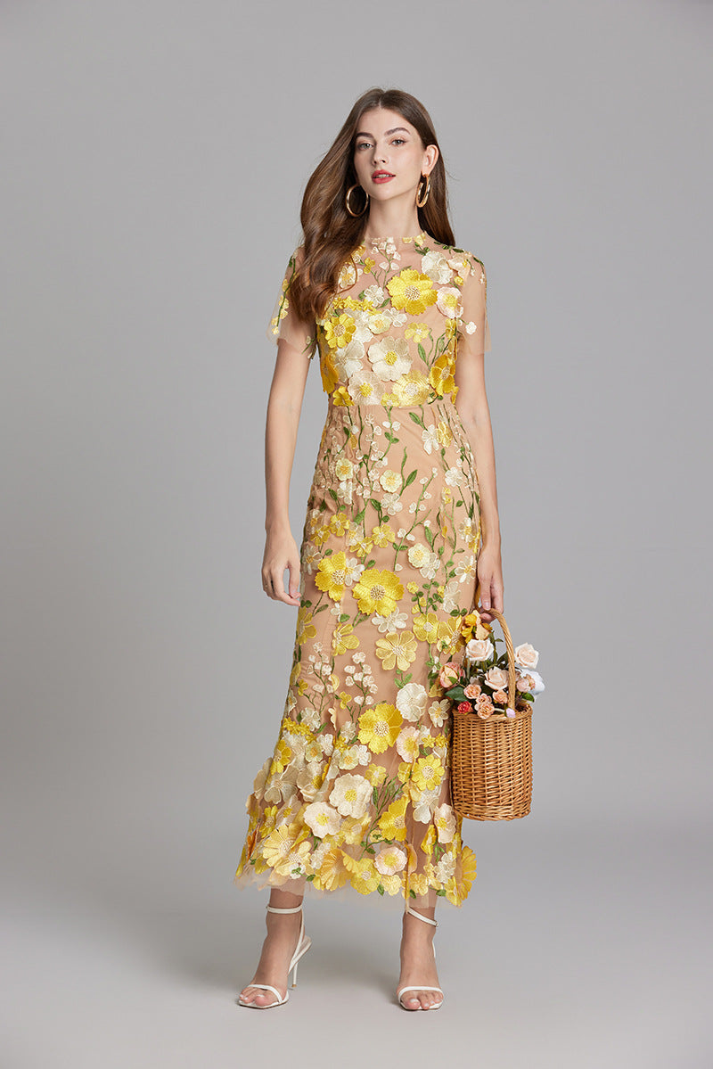 Lara | Elegantes Blumenkleid aus Mesh
