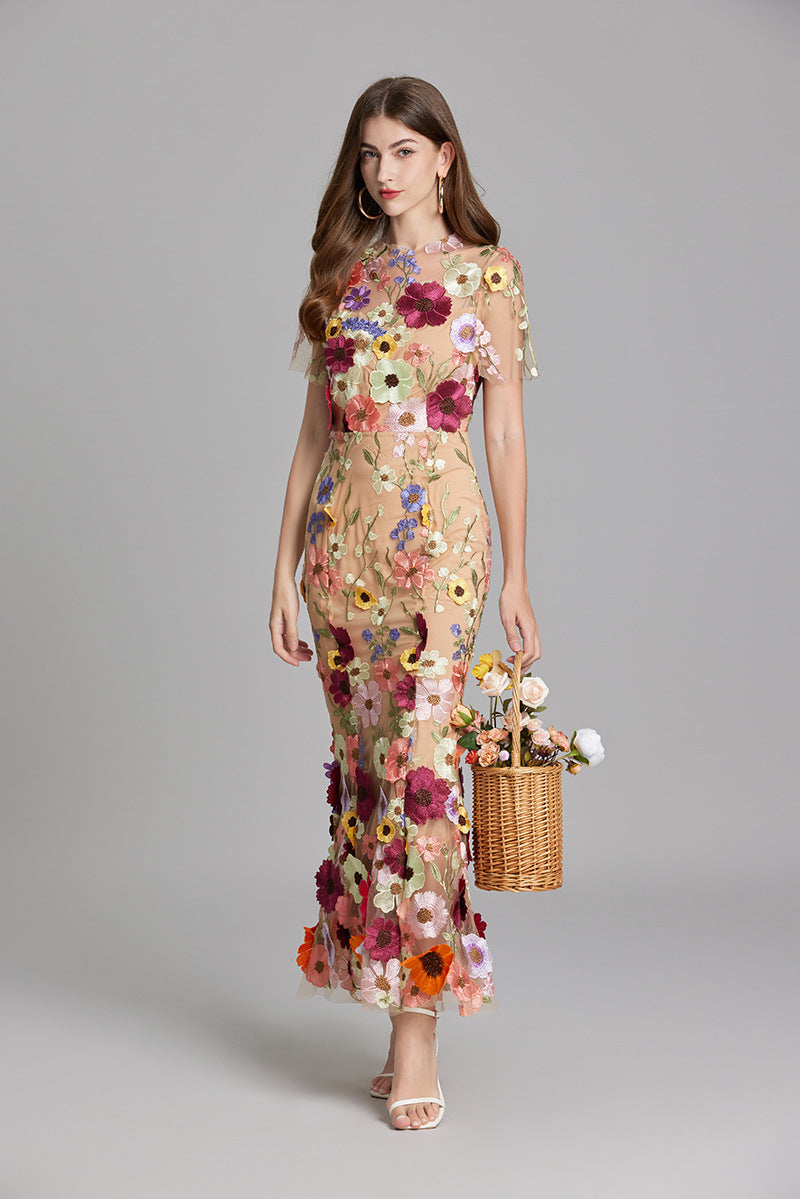 Lara | Elegantes Blumenkleid aus Mesh