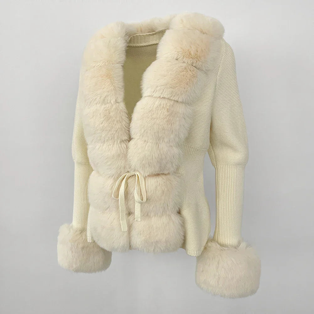 Edith | Damen Cardigan mit Kunstpelzbesatz und Bindegürtel