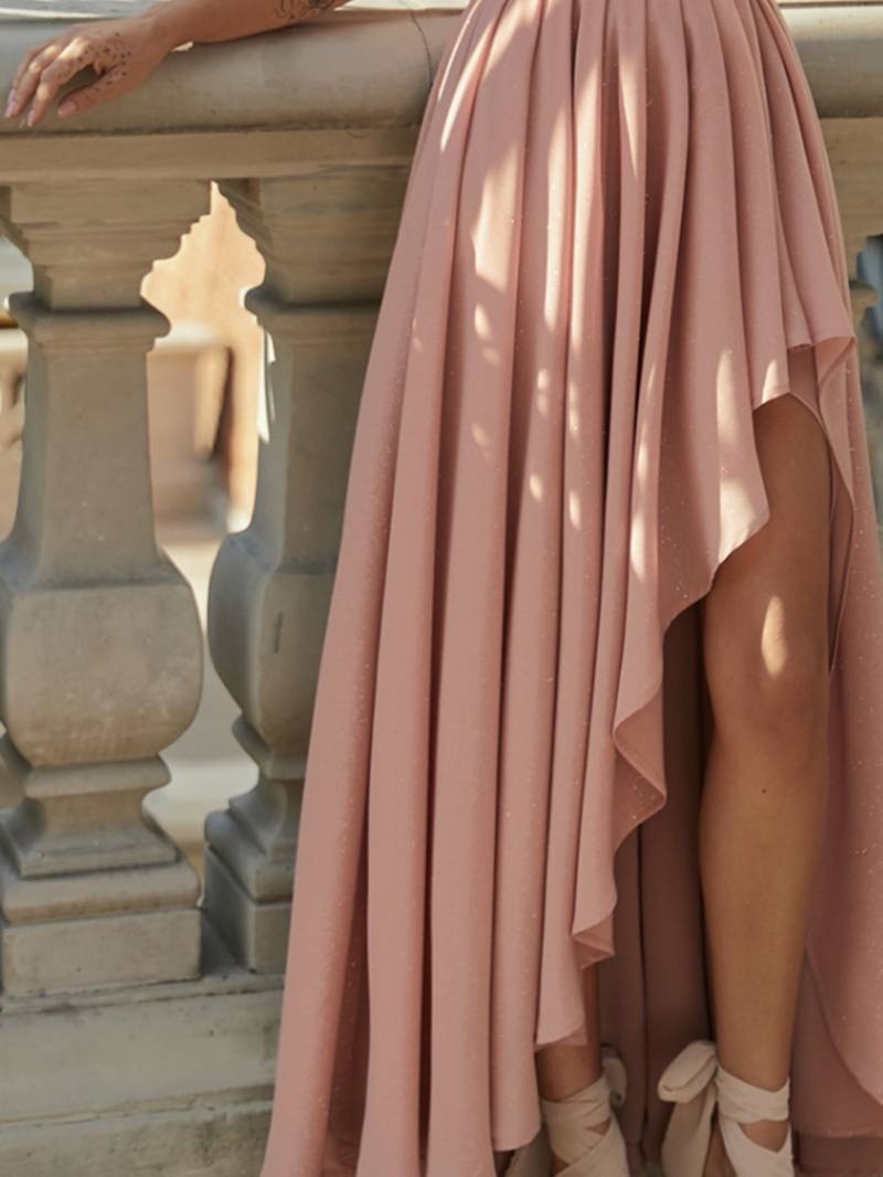 Dorothea | Elegantes Und Fließendes Abendkleid