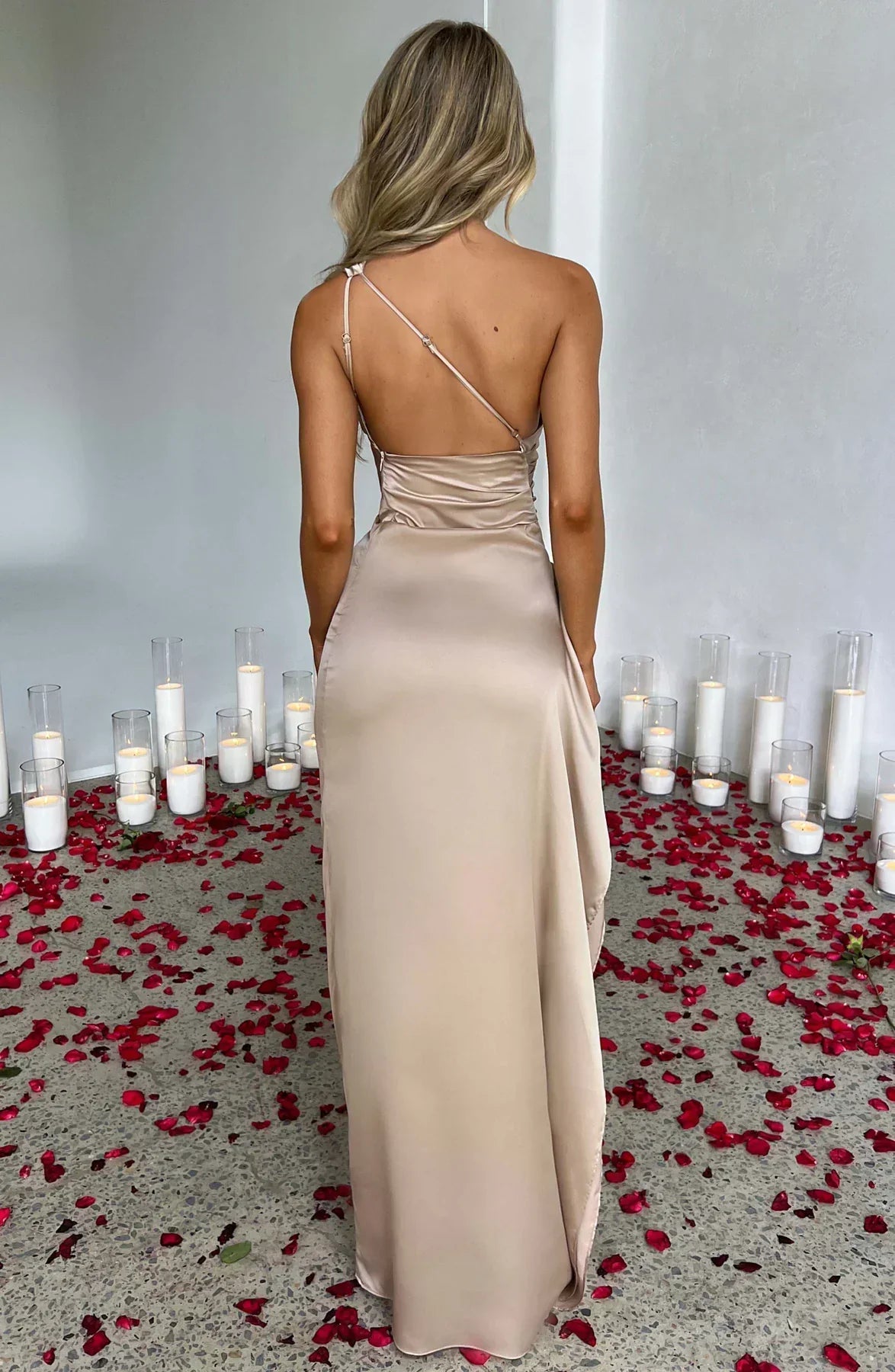 Angela | Stylisches Abendkleid für Feste