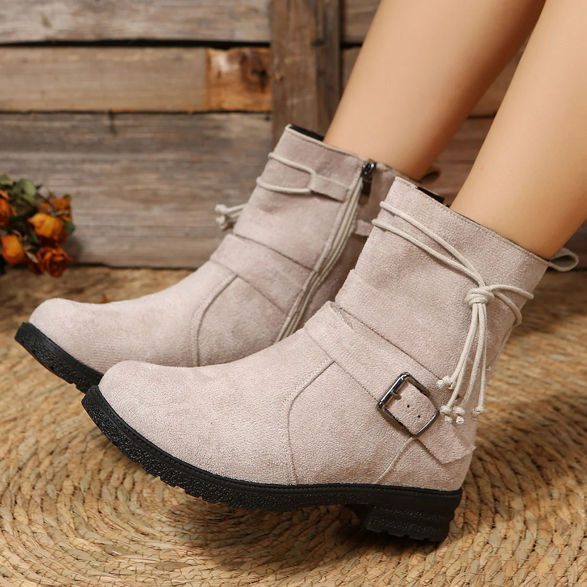 Emma | Damen Winter Stiefeletten mit Reißverschluss und Schnallenriemen