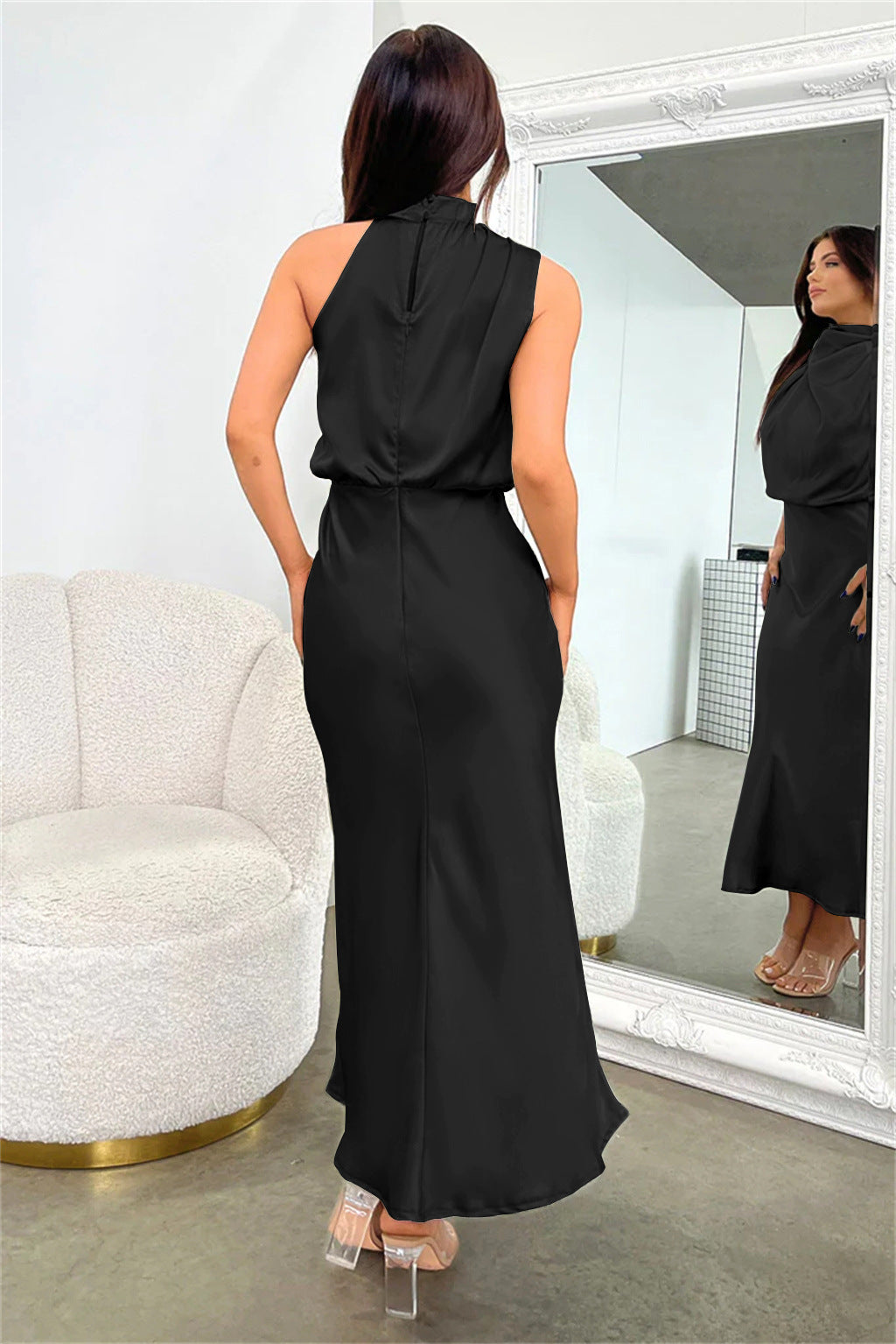 Claudia | Elegantes Halterneck Satin Kleid