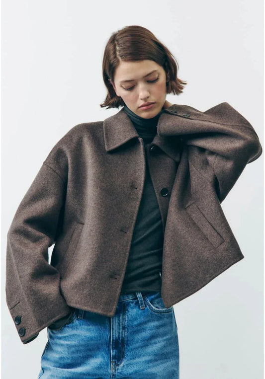 Doris | Damen Kurze Jacke mit Knopfleiste
