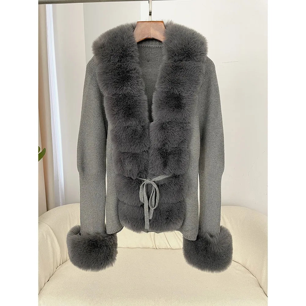 Edith | Damen Cardigan mit Kunstpelzbesatz und Bindegürtel