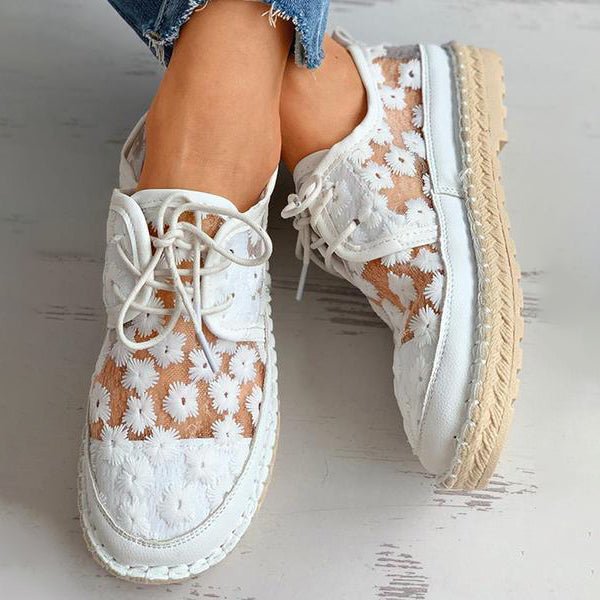 Rita | Luftige Schuhe mit Blumendesign