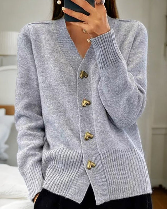 Beatrice | Eleganter Strickcardigan mit Knöpfen